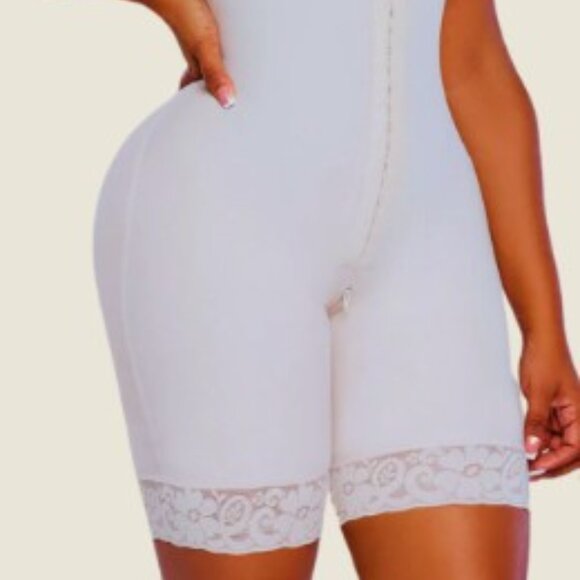 SMI7131 LA Diosa Stagmi Faja Invisible Girdle Shaper Enhances & Defines Butt New - Picture 6 of 11